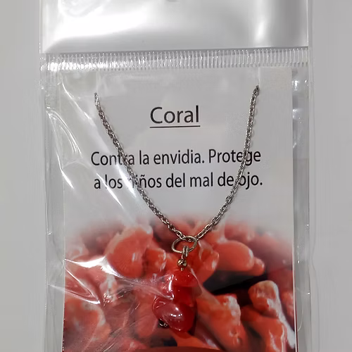 Dije con Cadena Coral