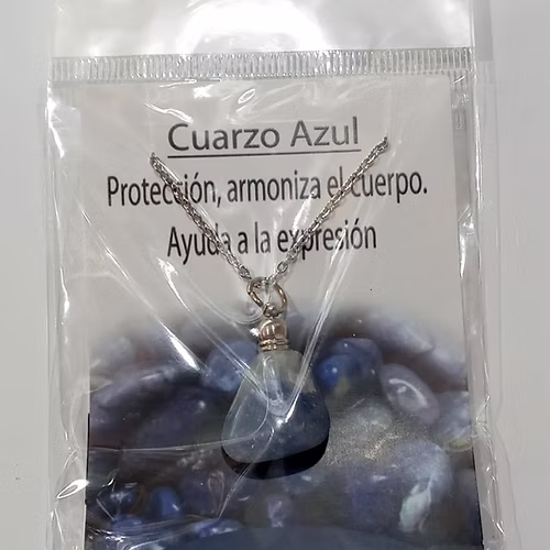 Dije con Cadena Cuarzo Azul Rolado