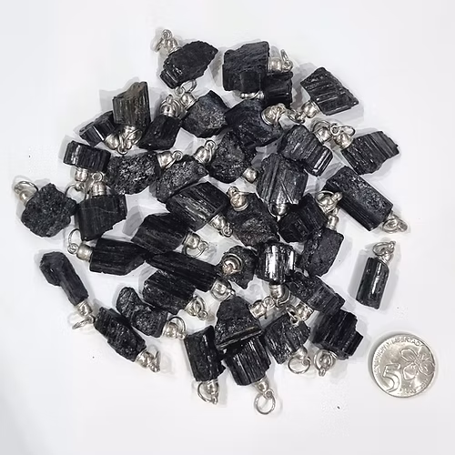 Dije Turmalina Negra en Bruto